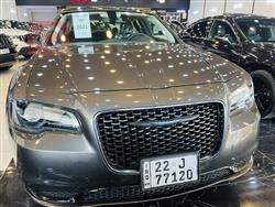 کرایسلەر 300